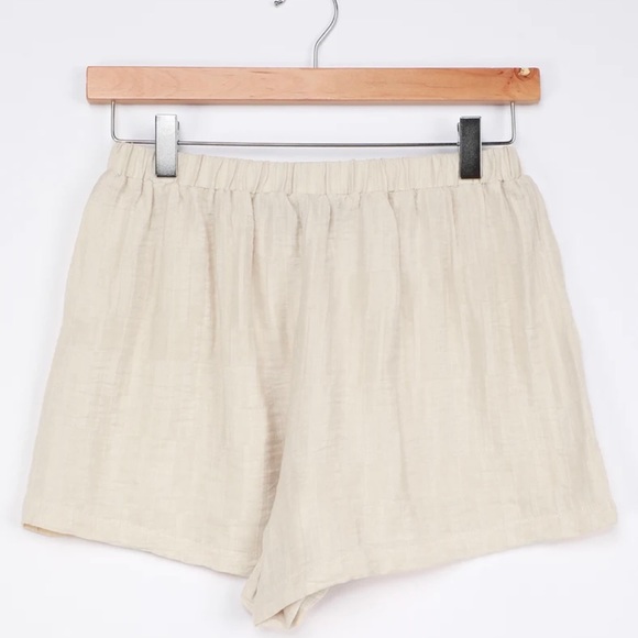 Lulu’s Exclusive Beige Seersucker High Rise Shorts - Picture 3 of 5